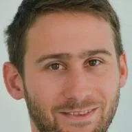 Nicolas L